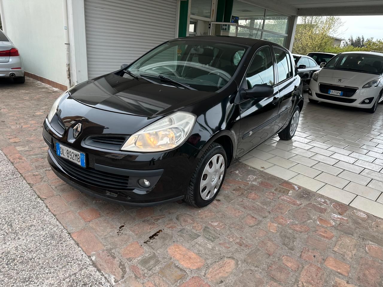 Renault Clio 1.2 Pack (12 RATE)