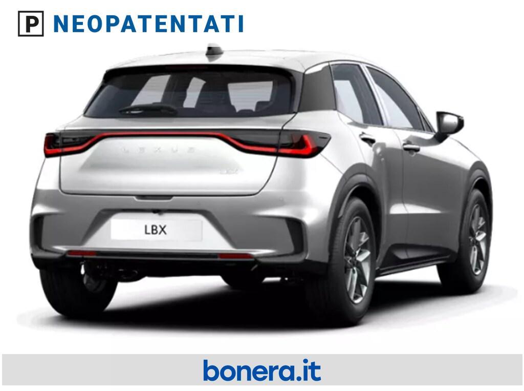 Lexus LBX 1.5 Hybrid Class 2WD e-CVT
