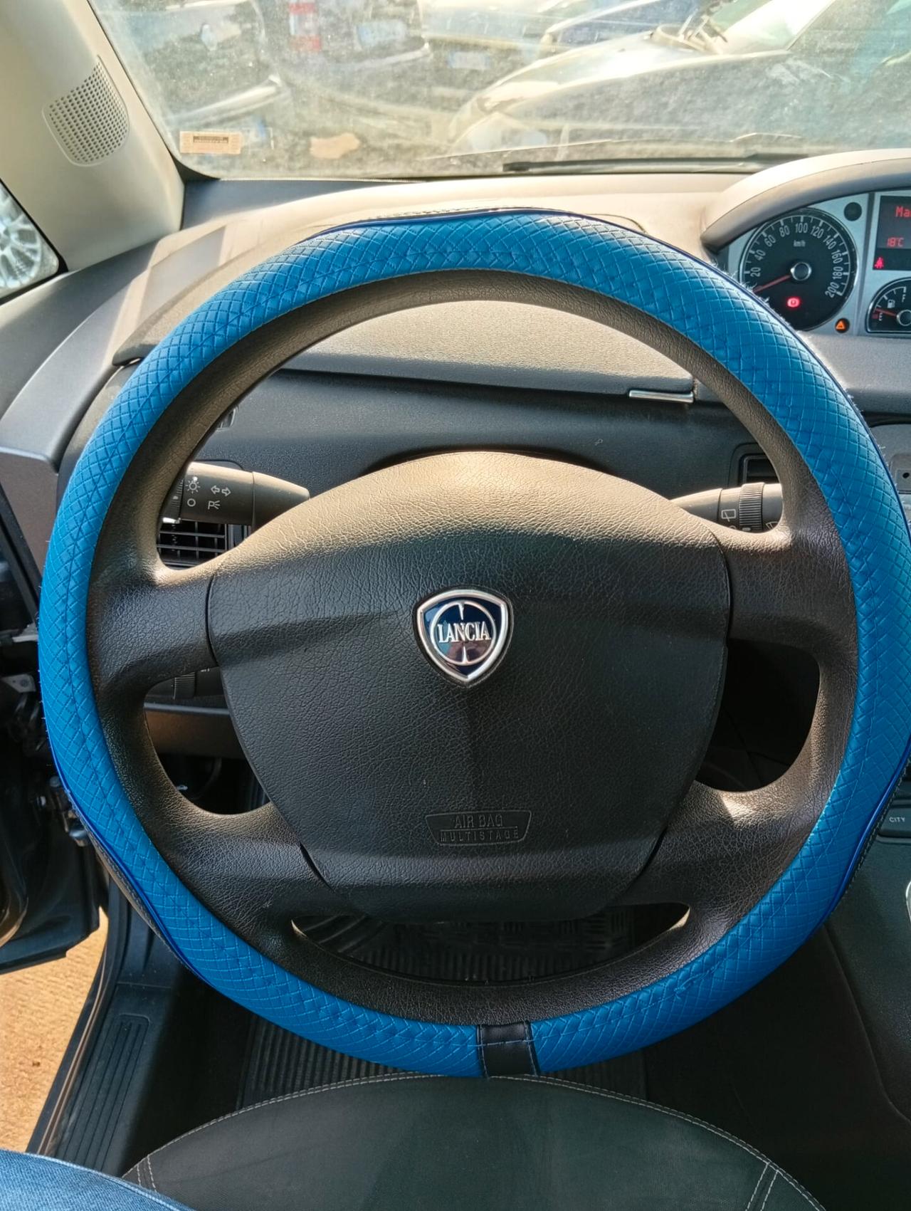 Lancia MUSA 1.3 Mjt 95 CV 5th Avenue