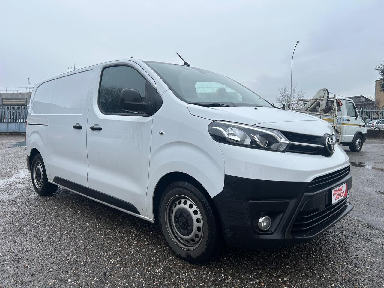 Toyota Proace 1.5D 120CV Furgone passo lungo