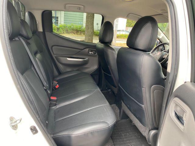 MITSUBISHI L200 FIAT FULLBACK 2.4 DI-D/181CV auto Double Cab 4x4