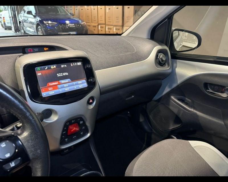 Toyota Aygo 2ª serie 1.0 VVT-i 69 CV 5 porte x-play MMT