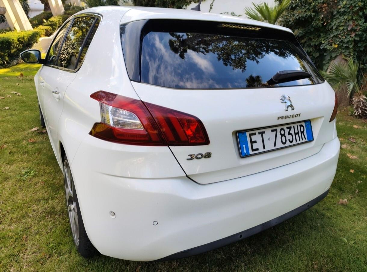 Peugeot 308 1.6 e-HDi 115 CV Stop&Start Allure