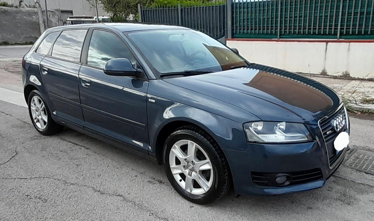 Audi A3 SPB 1.6 TDI CR F.AP. Young Edition