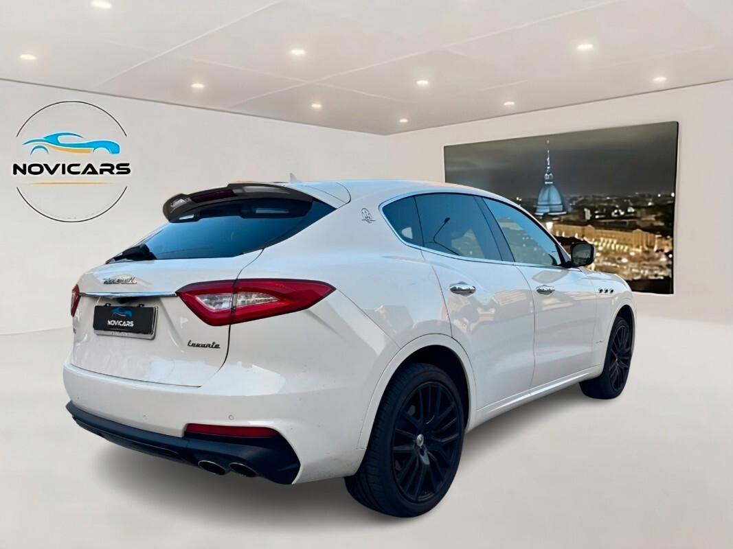 Maserati Levante 3.0 V6 Gransport 250 cv Auto