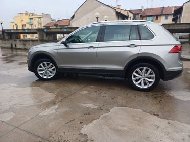 Volkswagen Tiguan 2.0 TDI SCR DSG 4MOTION Advanced BMT