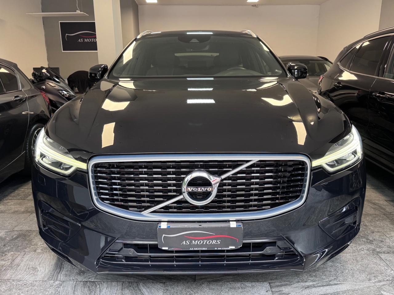 Volvo XC60 2.0 190 D4 AWD R-design IVA esposta