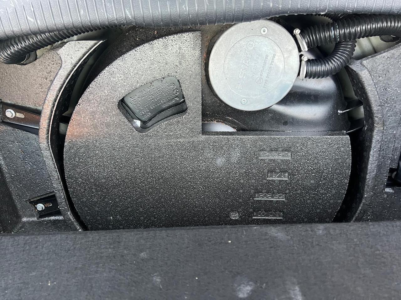 Volkswagen Golf 1.6 5p. Highline BiFuel