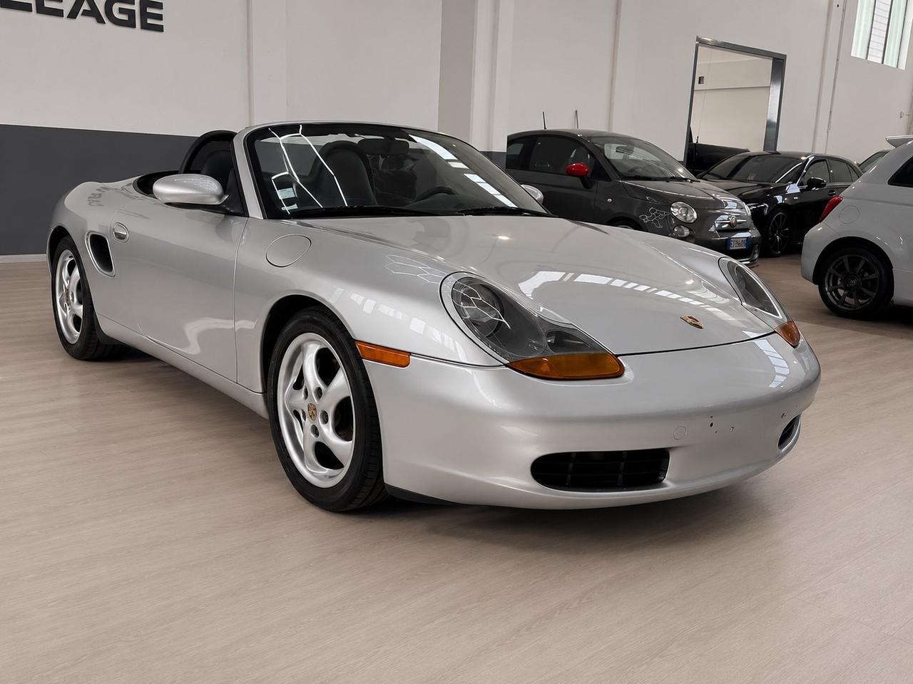 Porsche Boxster 2.5i 24V cat