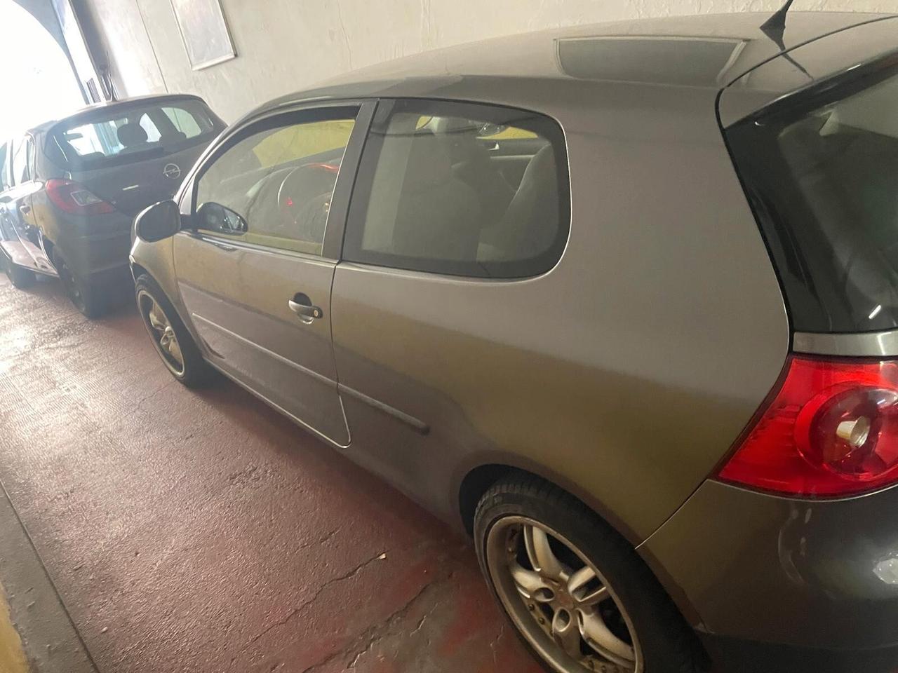 Volkswagen Golf 1.6 3p. Comfortline