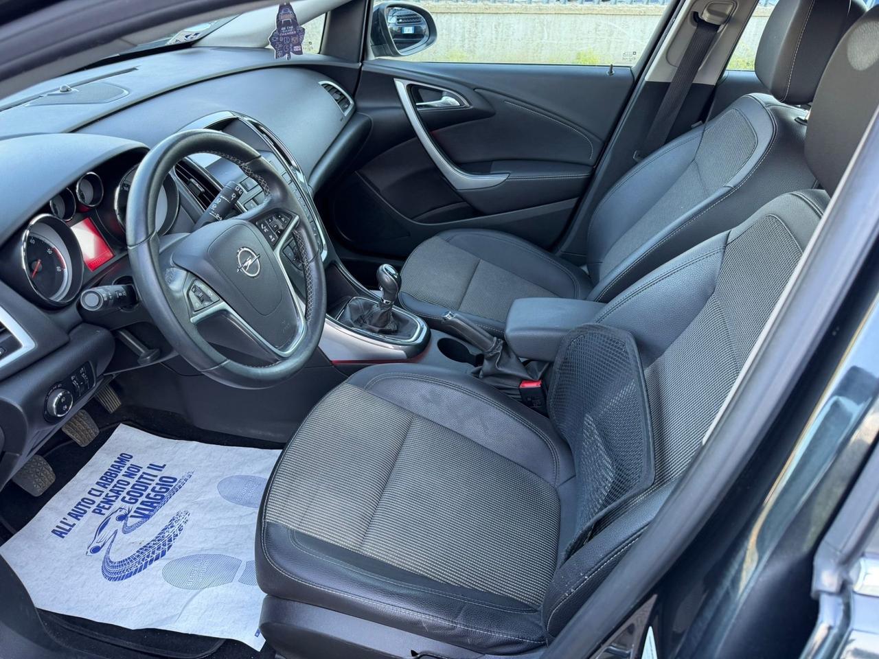 Opel Astra 1.7 CDTI 130CV Sports Tourer Cosmo