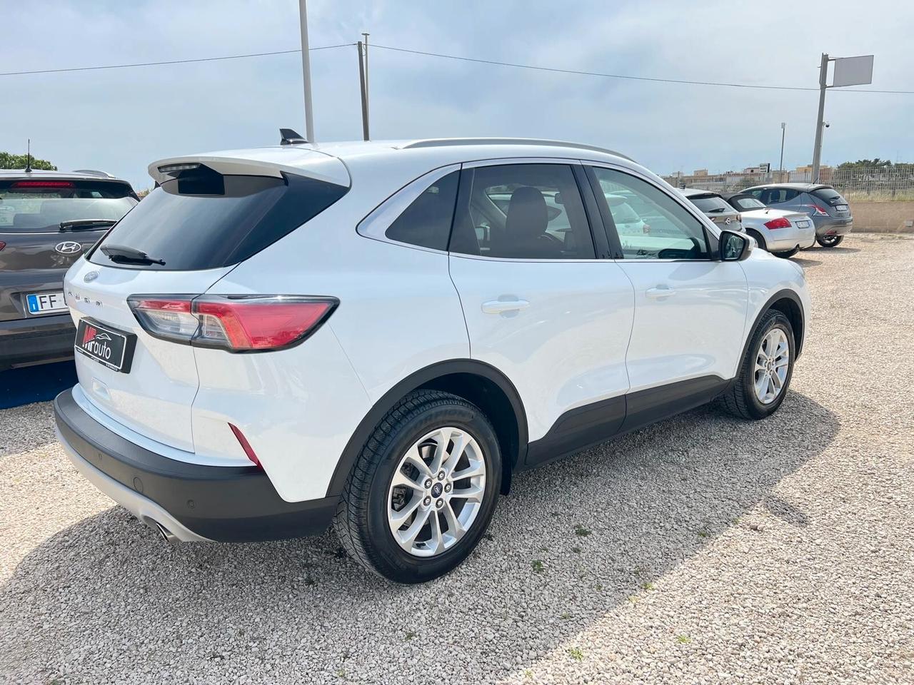 Ford Kuga 1.5 120 CV aut. Titanium NAVI PARK LED CRUISE