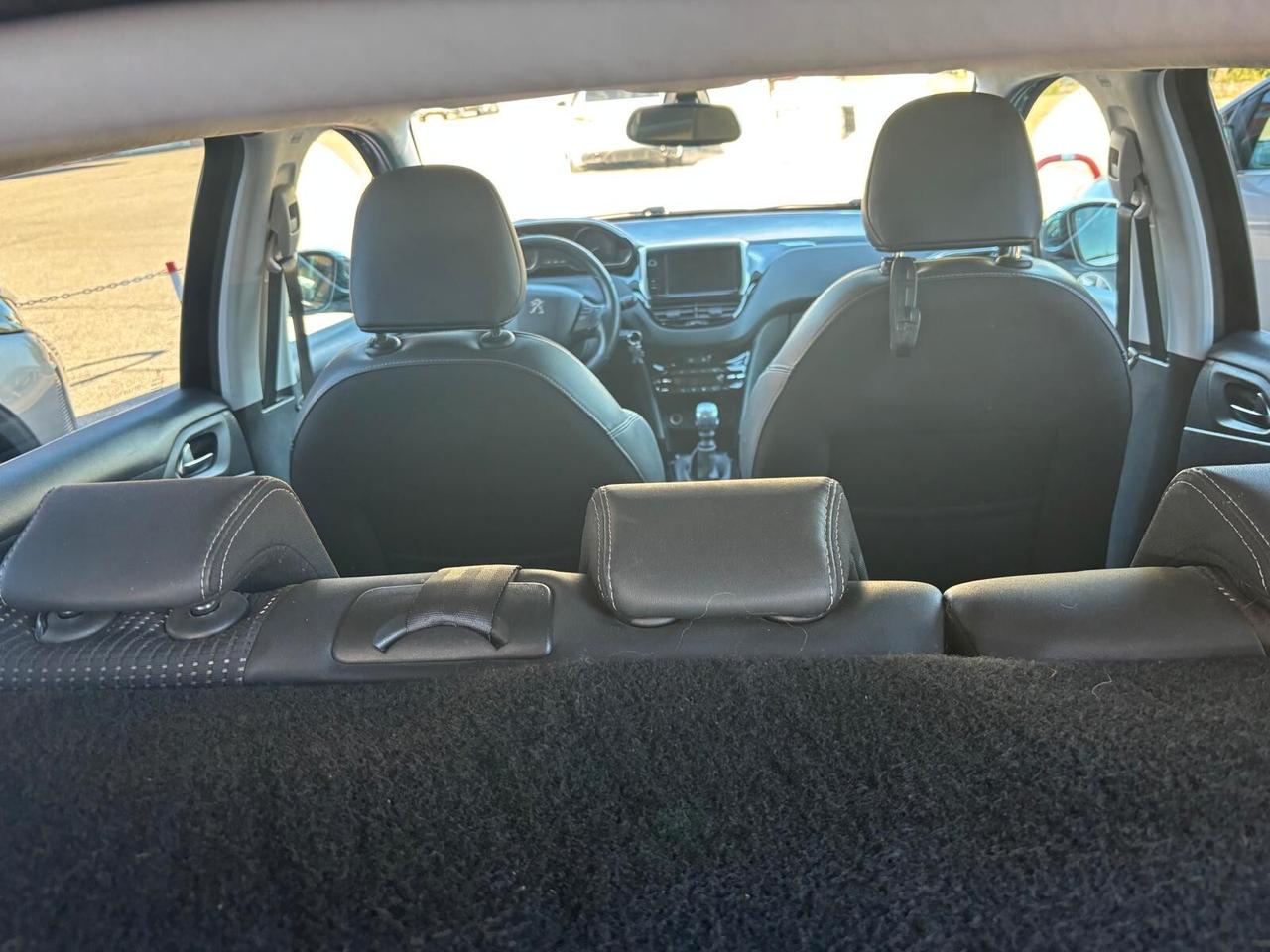 Peugeot 2008 BlueHDi 120 S&S Allure