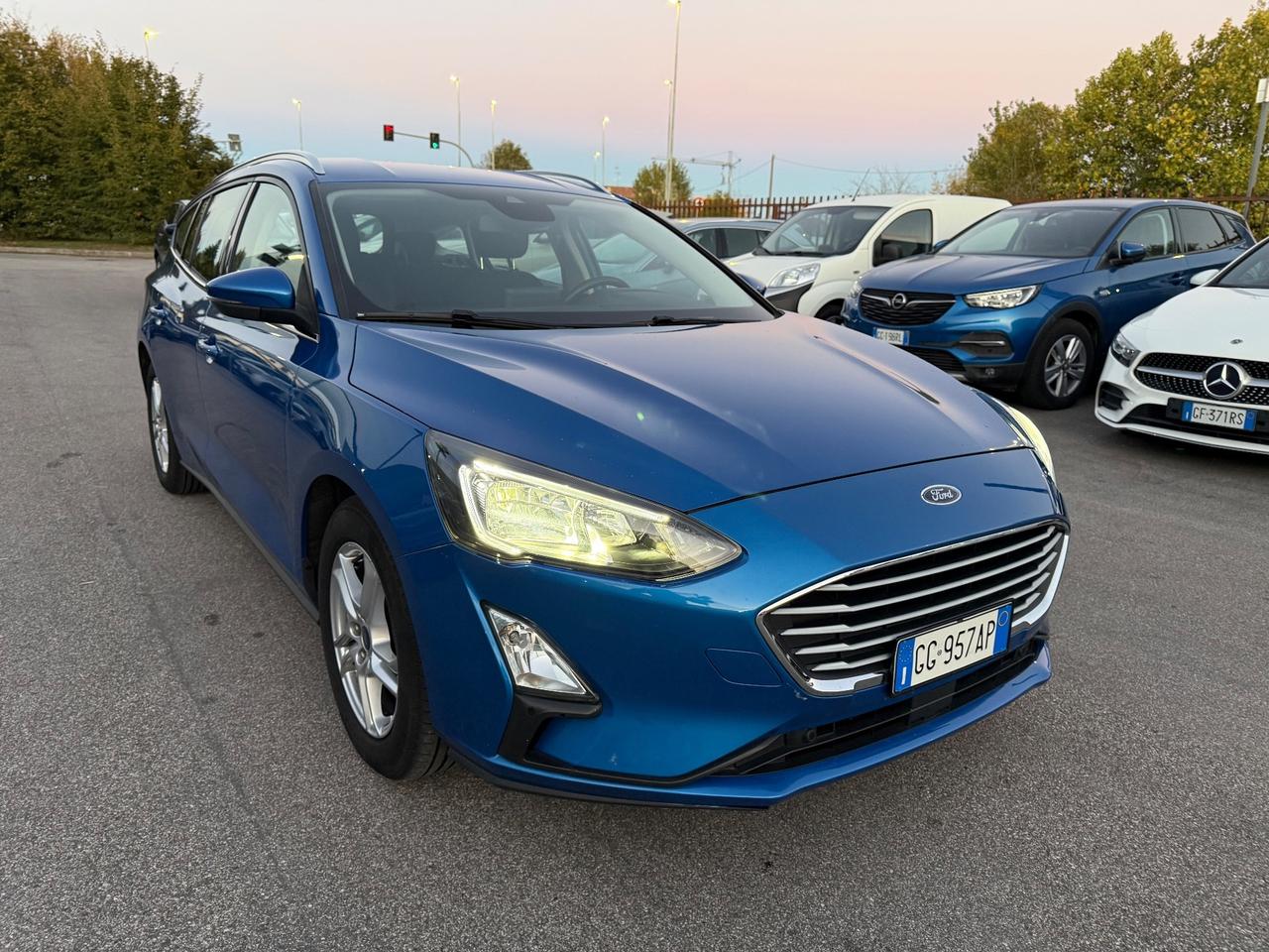 Ford Focus 1.5 120 CV SW Navi Fari Led Garanzia Full