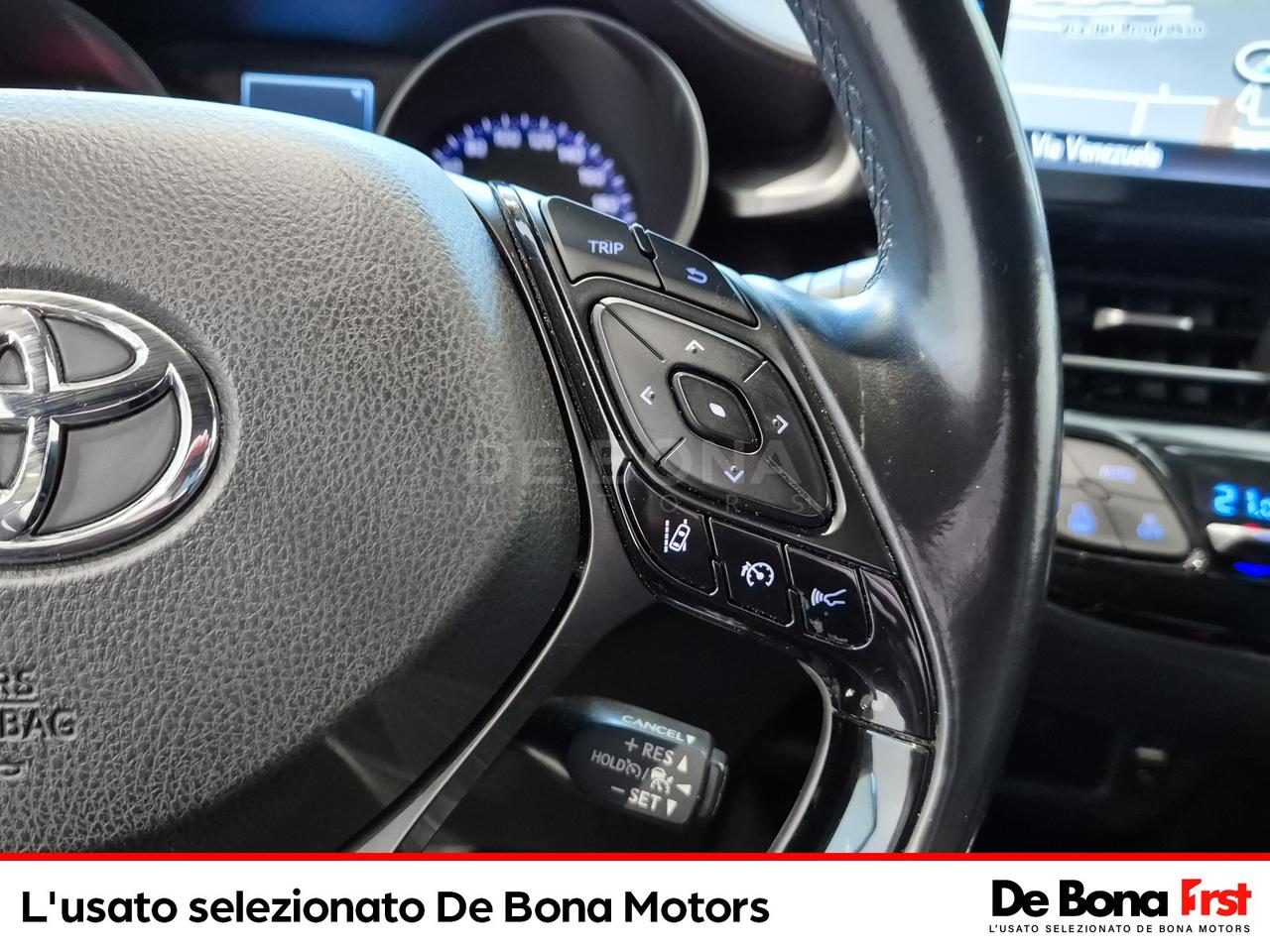 Toyota C-HR 1.8h style 2wd e-cvt my18