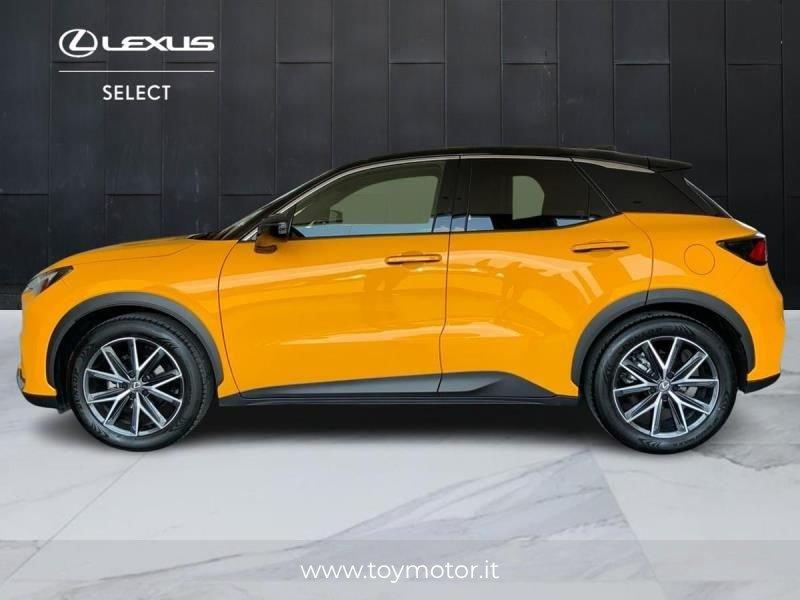 Lexus LBX Hybrid Emotion