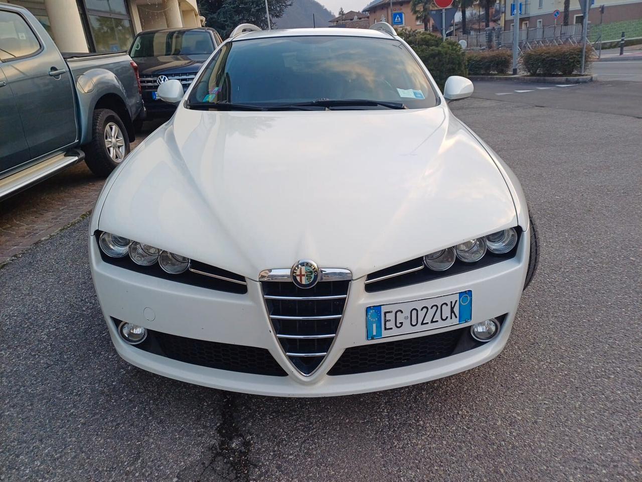 Alfa Romeo 159 2.0 JTDm Sportwagon Progression ALLESTIMENTO TI