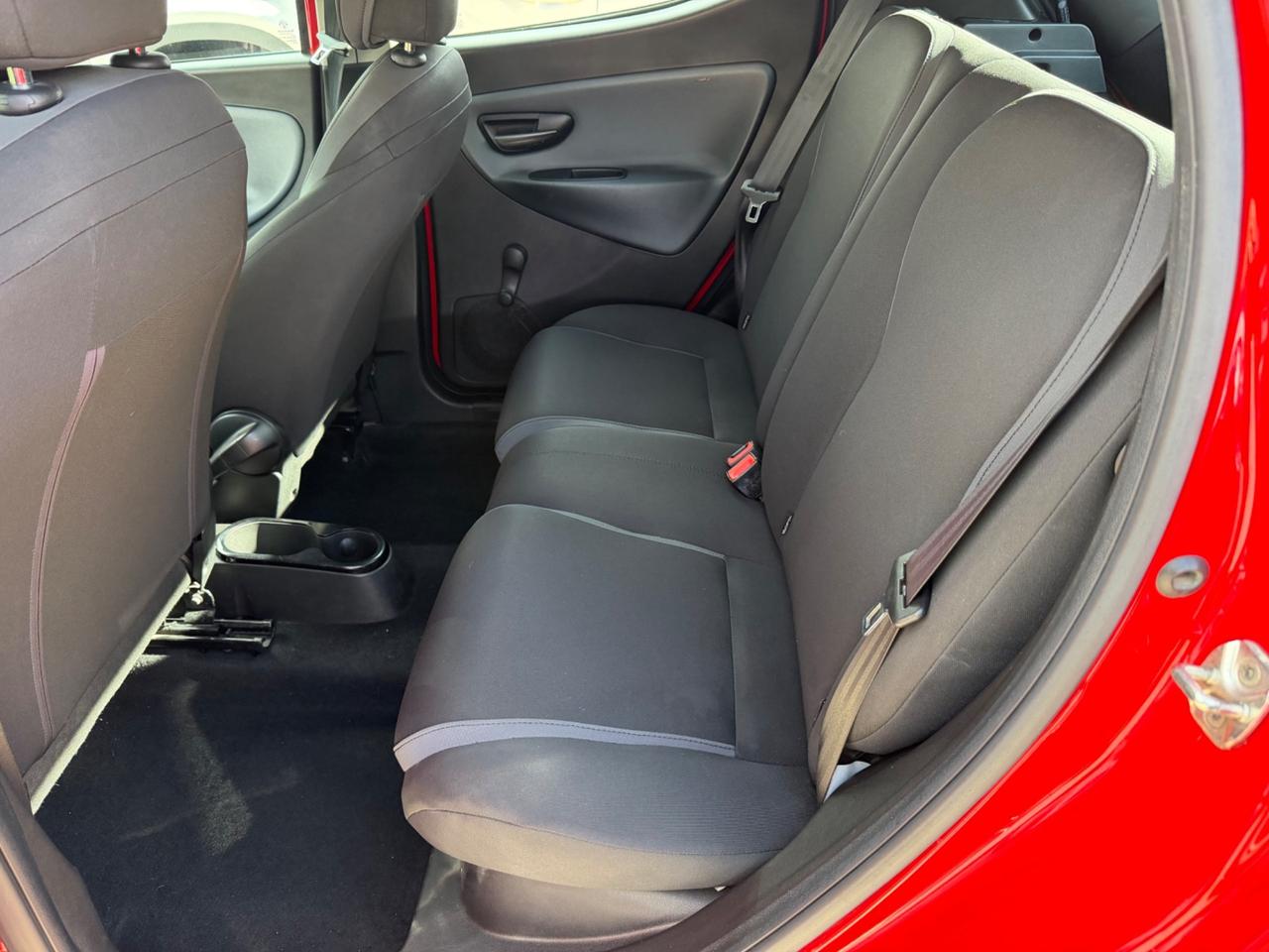 Lancia Ypsilon 1.3 MJT 16V 95 CV 5 porte Euro 6