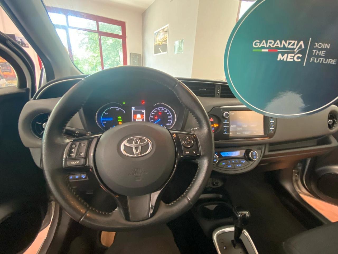 Toyota Yaris 1.5 Hybrid 5 porte Active