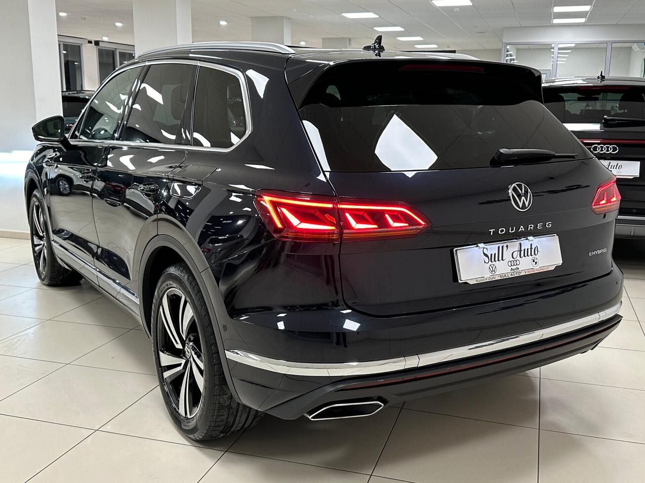 Volkswagen Touareg 3.0 V6 TSI eHybrid 381 CV 2021