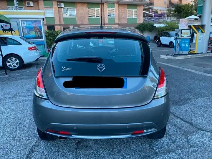 Lancia Ypsilon 1.3 MJT Gold