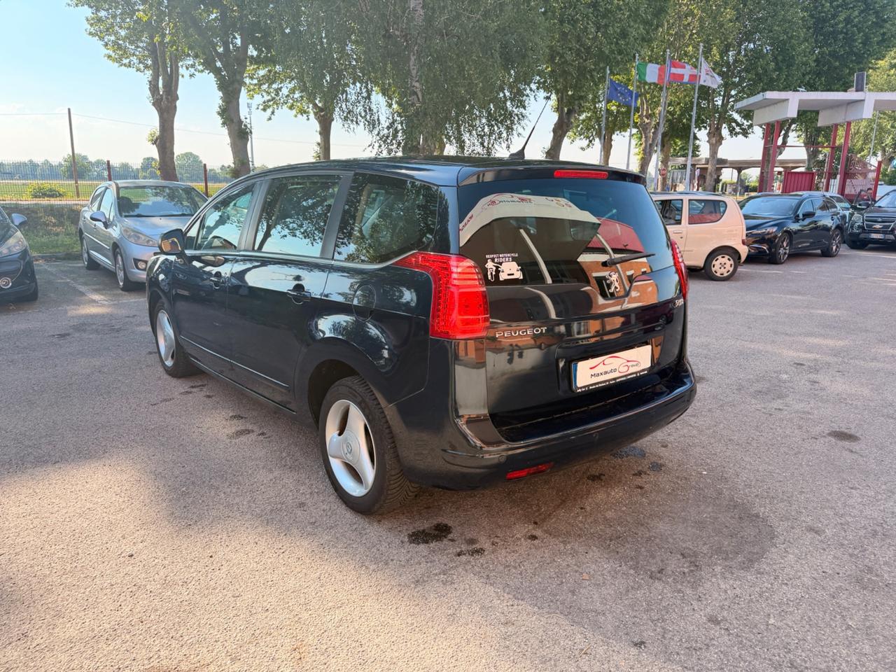 Peugeot 5008 1.6 HDi 112CV Family 7 posti