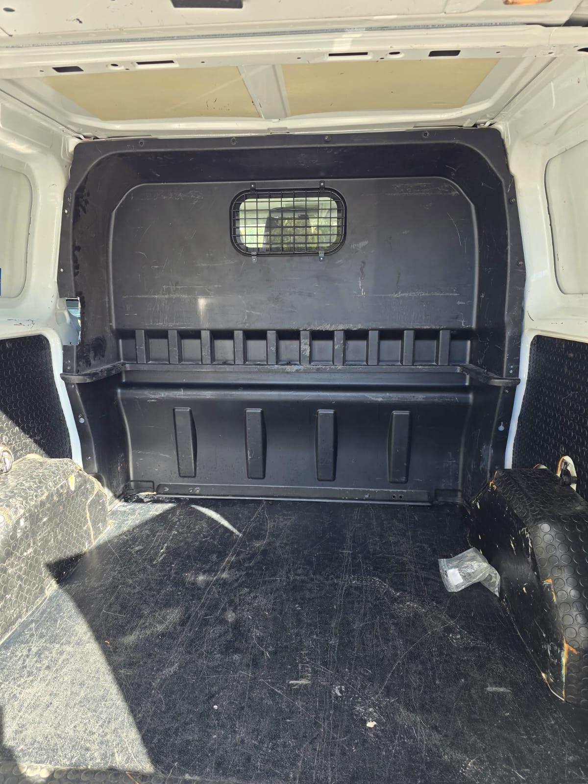 Ford Transit Custom 270 2.0 TDCi 130 PC Furgone Titanium