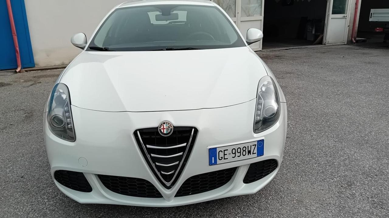 Alfa Romeo Giulietta Alfa Romeo giulietta 1.6 mjt-