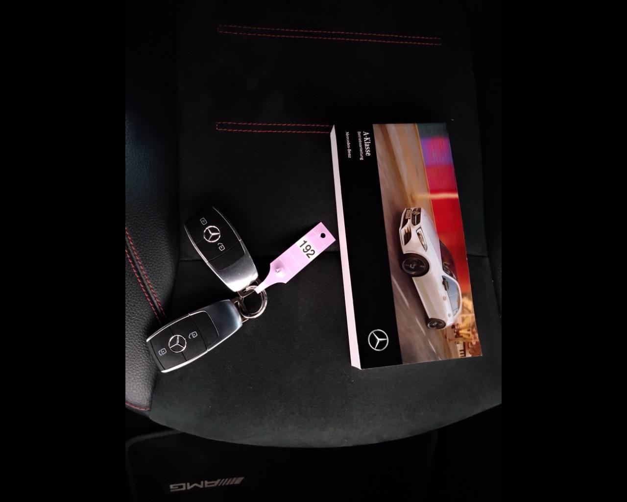 Mercedes-Benz Classe A - W177 2018 - A 200 d Premium 4matic auto