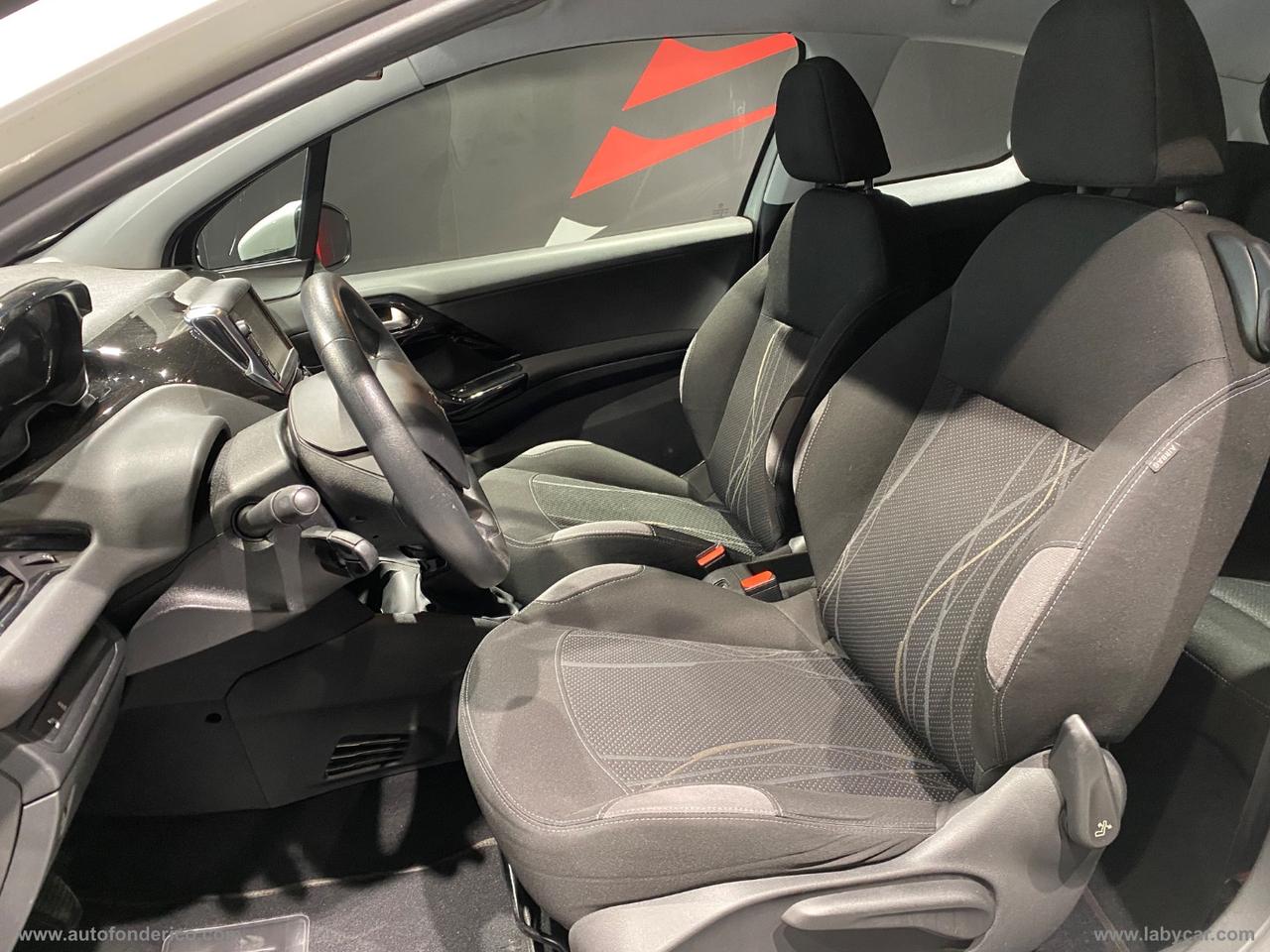 PEUGEOT 208 1.4 HDi 68 CV 3p. Allure