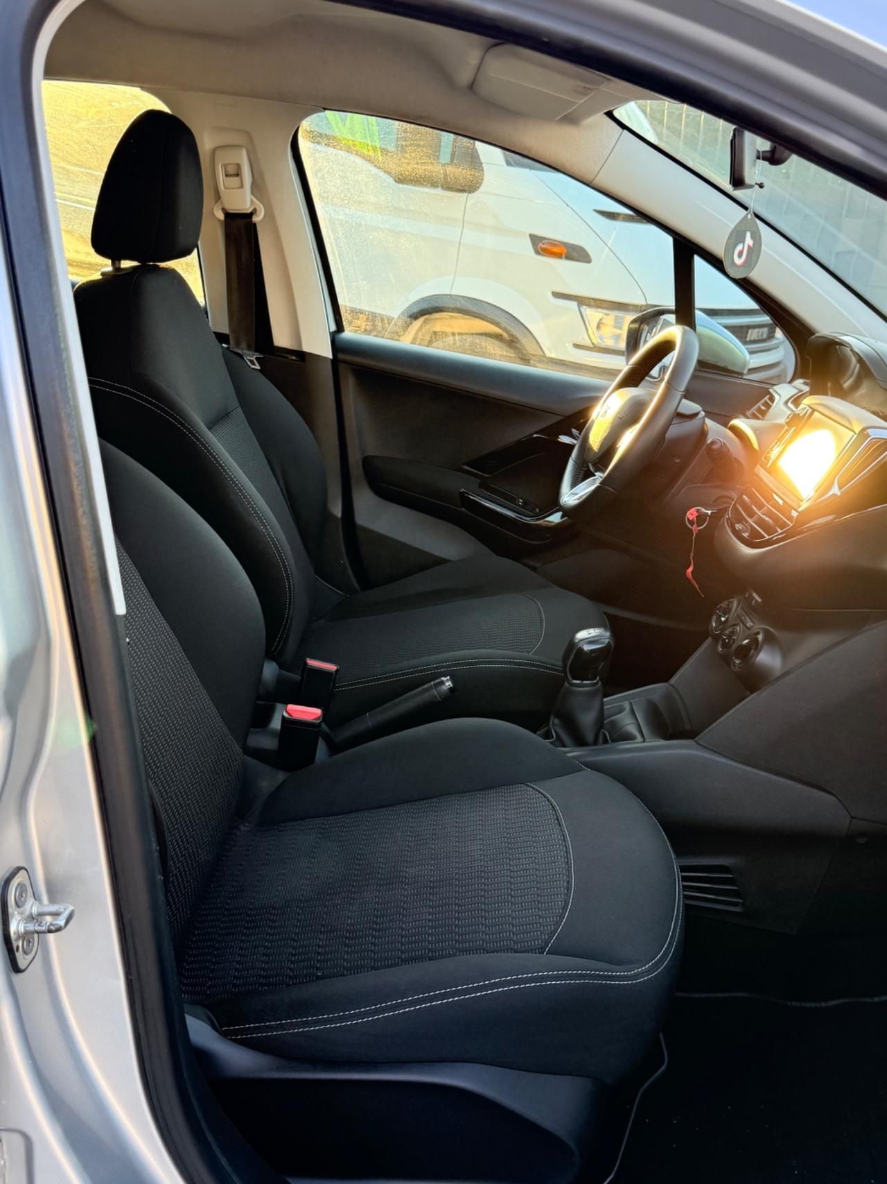 Peugeot 208 PureTech 82 Stop&Start 5 porte Allure