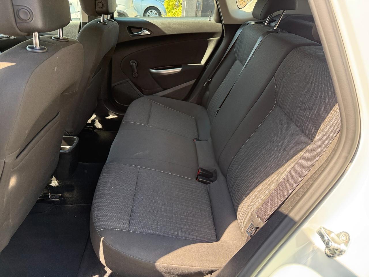 Opel Astra 1.7 CDTI 110CV 5 porte Cosmo