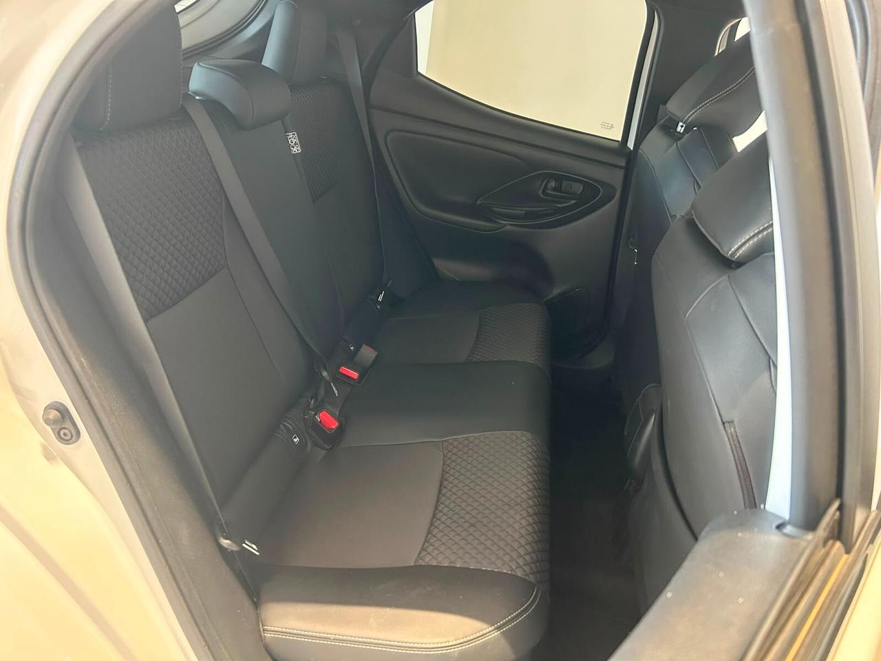 Mazda2 1.5 VVT e-CVT Full Hybrid Electric Homura Plus
