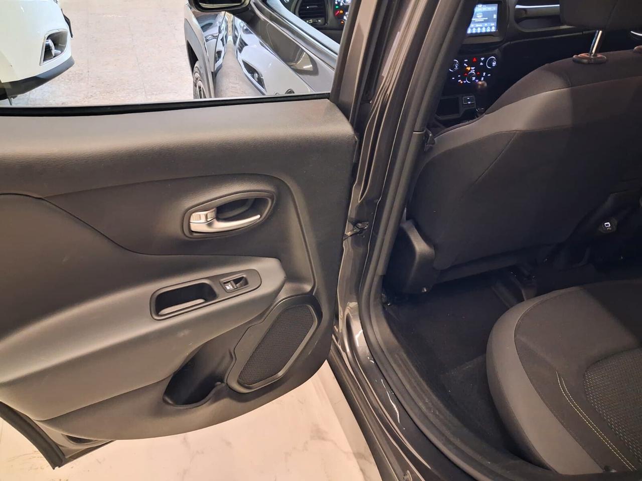 Jeep Renegade 1.3cc 151cv T4 DDCT S
