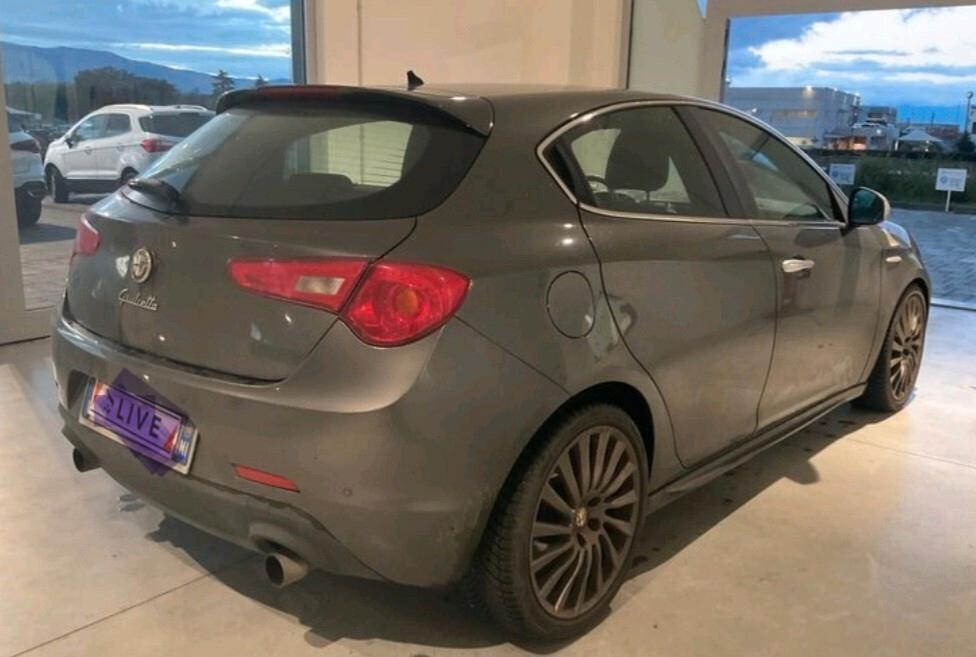 Alfa Romeo Giulietta 2.0 JTDm-2 140 CV Exclusive 2011
