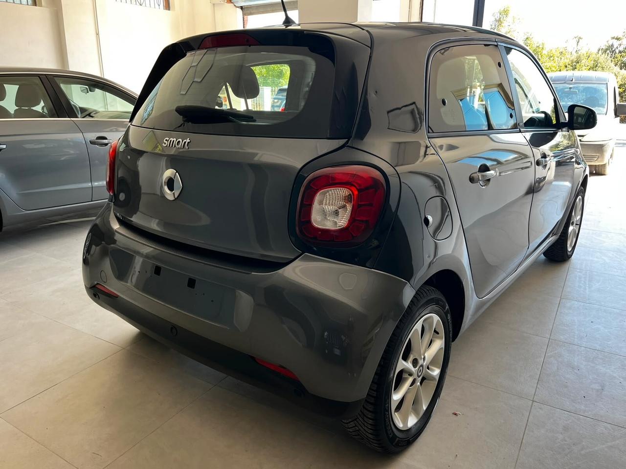 Smart ForFour 70 1.0 Prime