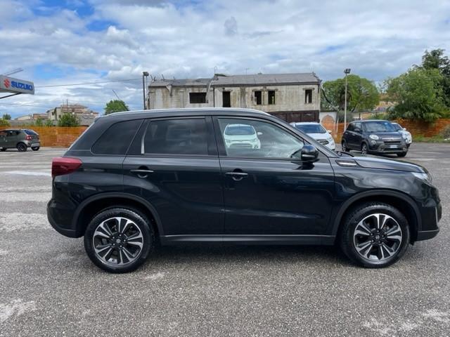 SUZUKI Vitara (2015) - Vitara 1.4 Hybrid Top