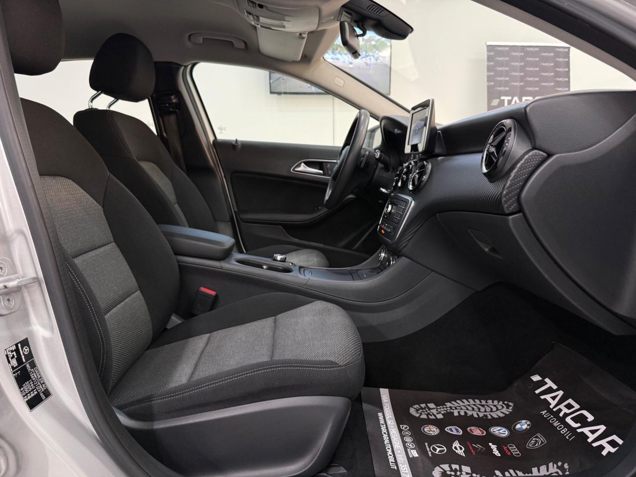 Mercedes-benz GLA 180 d Automatic Business