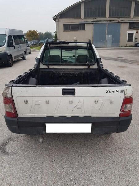 Fiat Strada 1.9 JTD Pick-up