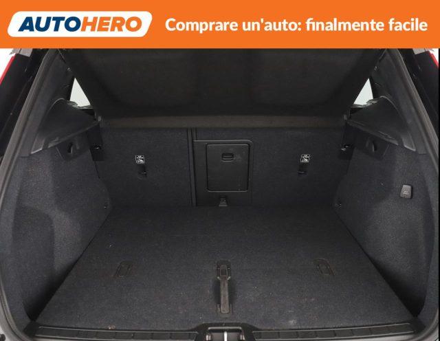 VOLVO XC40 B3 automatico Plus Black Edition