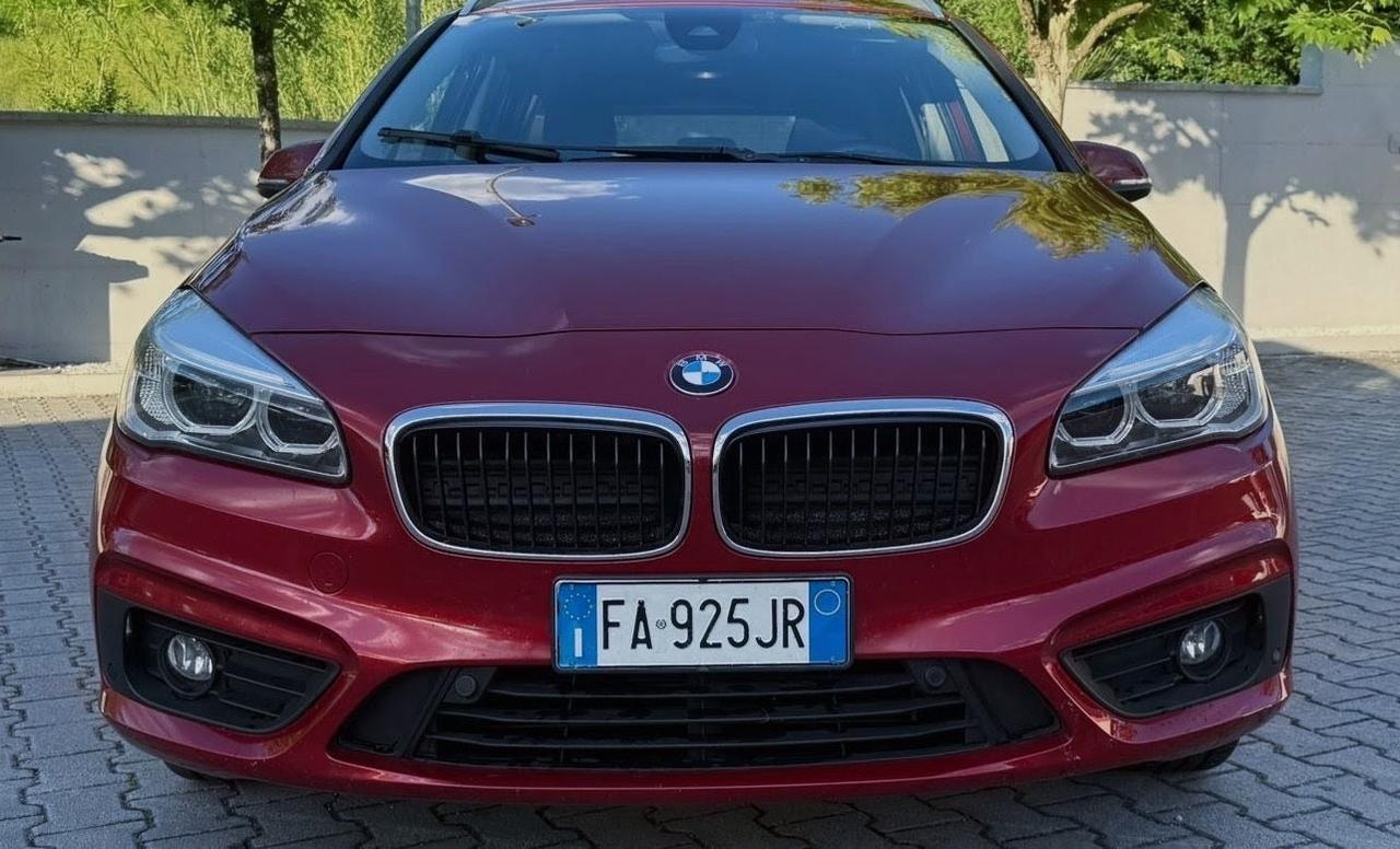 Bmw 218d Active Tourer Luxury