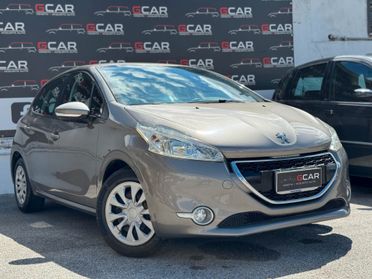Peugeot 208 1.4 HDi 68 CV 5 porte Allure