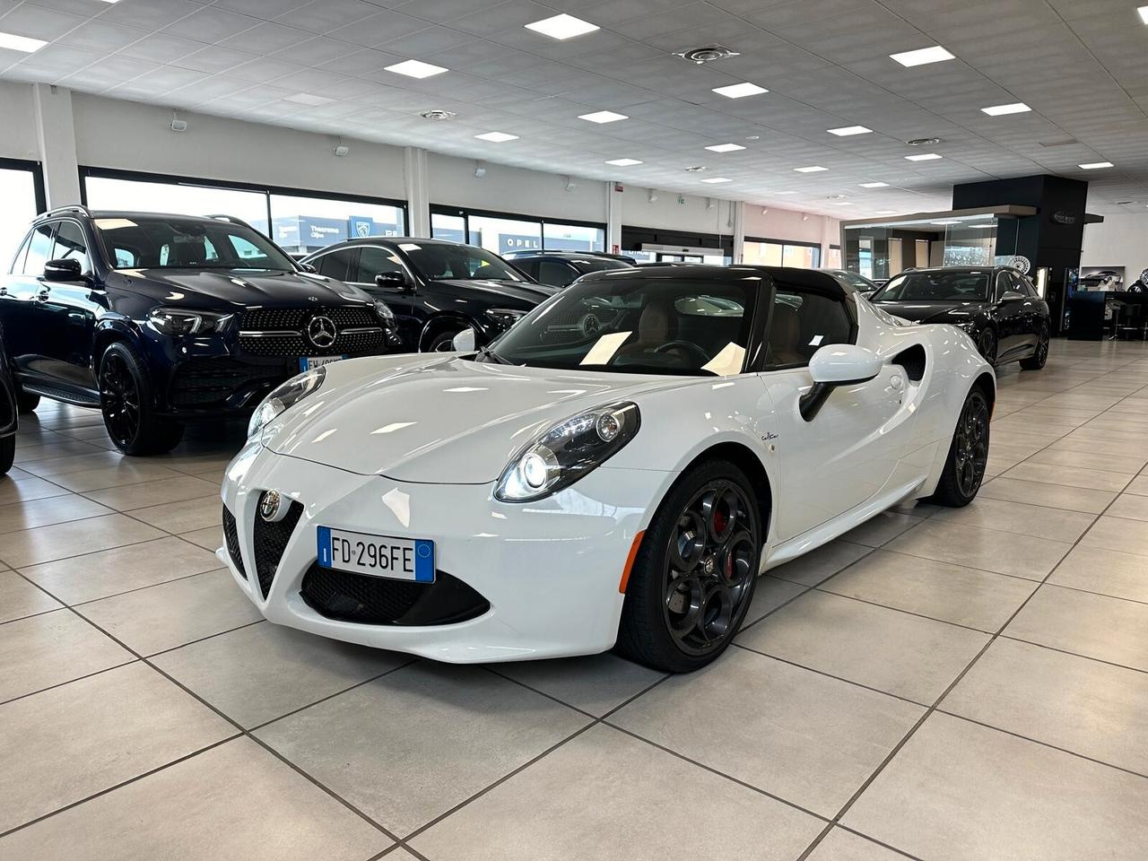 Alfa Romeo 4C 1750 TBi Spider