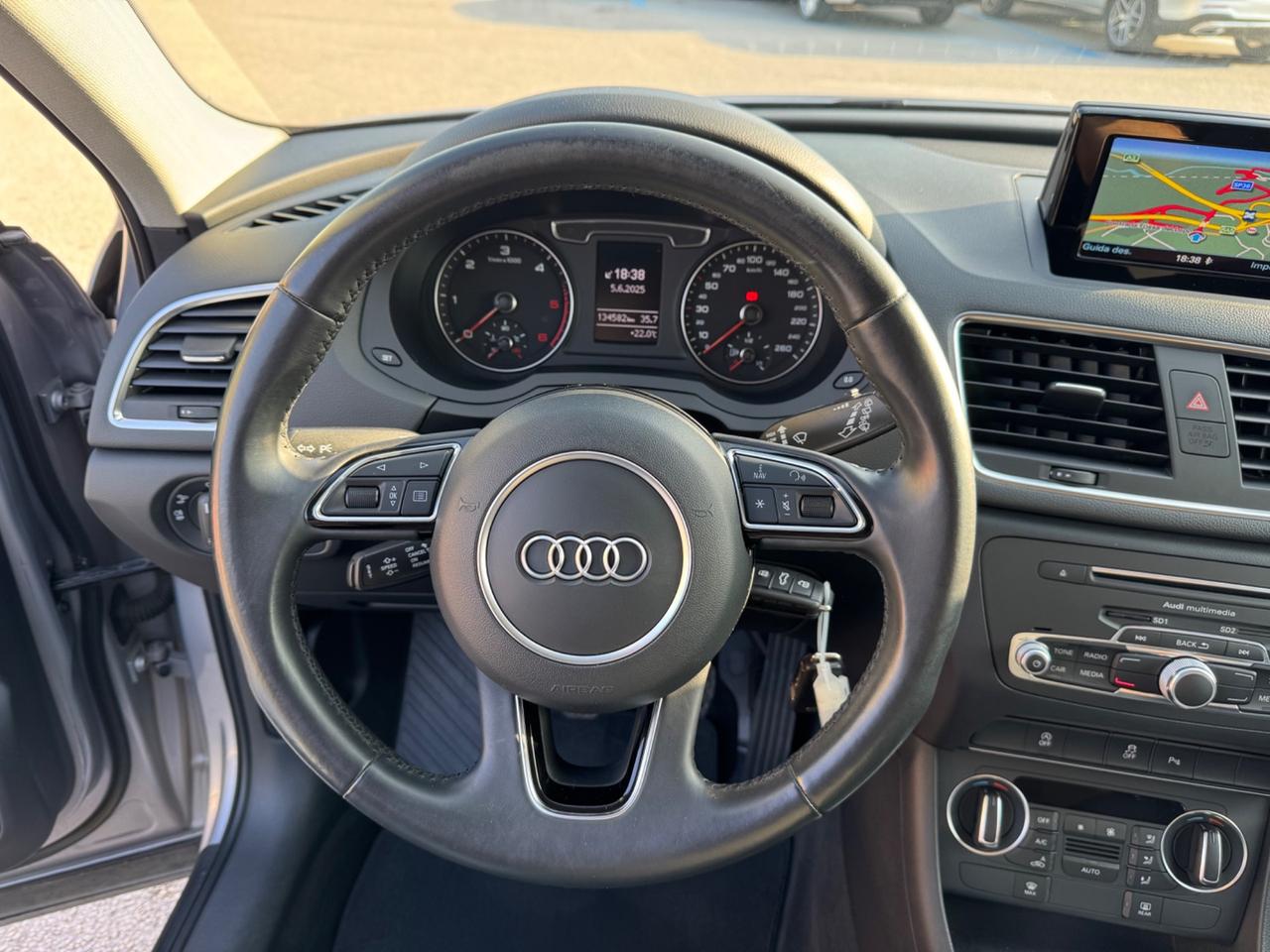 Audi Q3 2.0 TDI 120 CV Sport