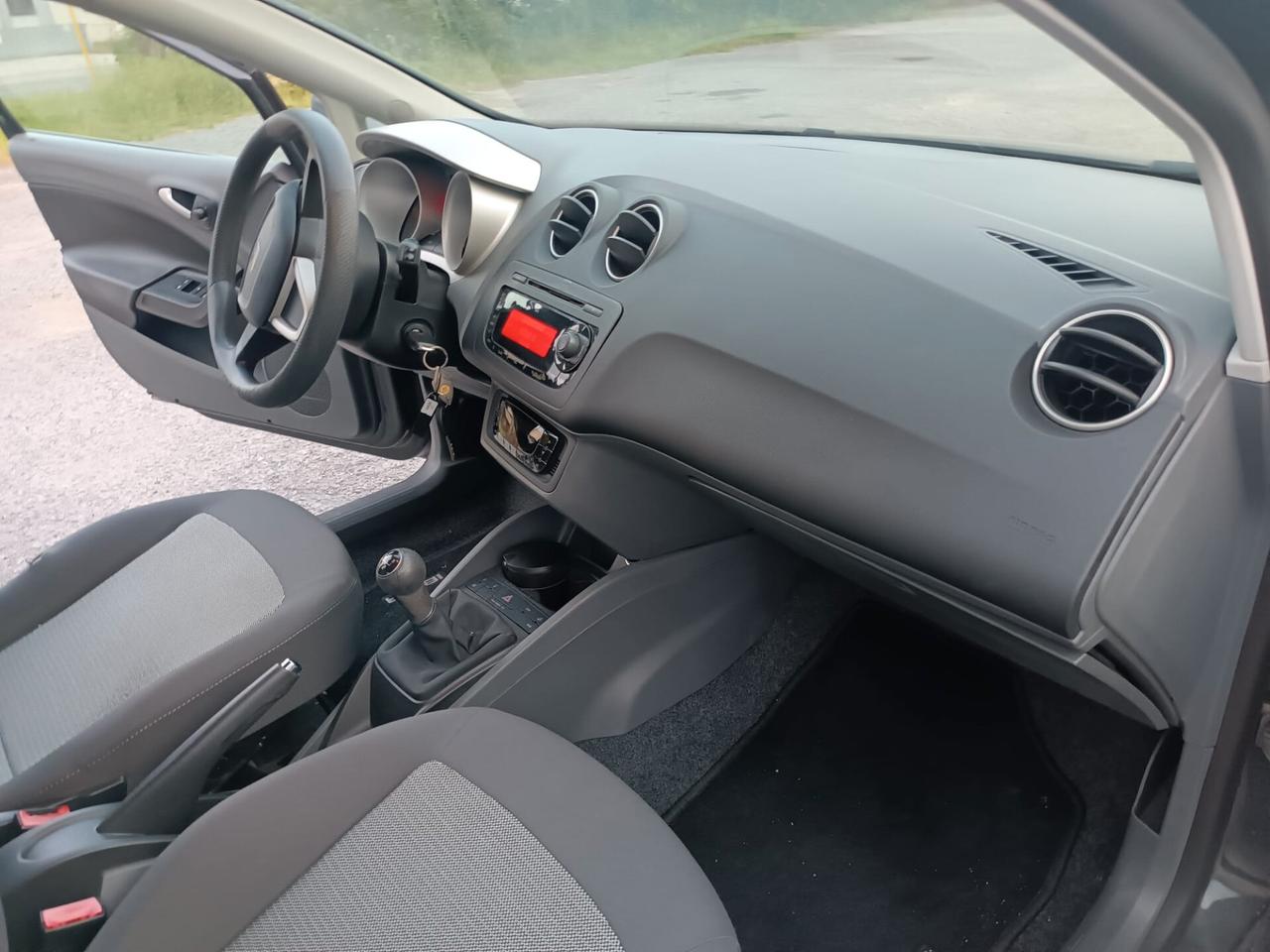 Seat Ibiza 2010---1.2 Benzina Neopatentati