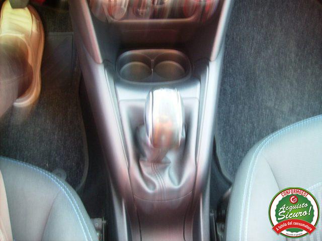 PEUGEOT 208 Cv82 5 porte Style