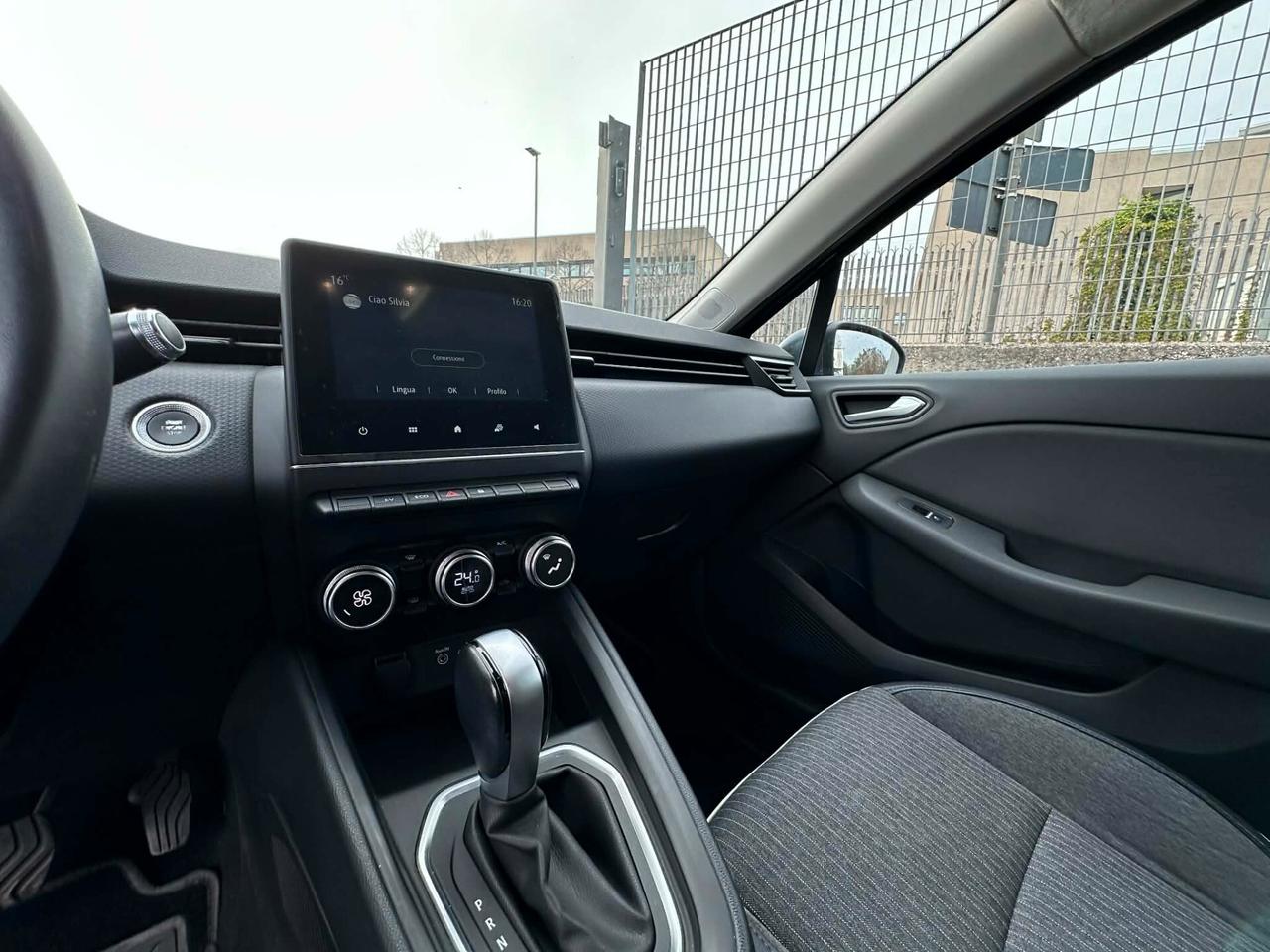 Renault Clio Full Hybrid E-Tech 140 CV 5 porte Intens