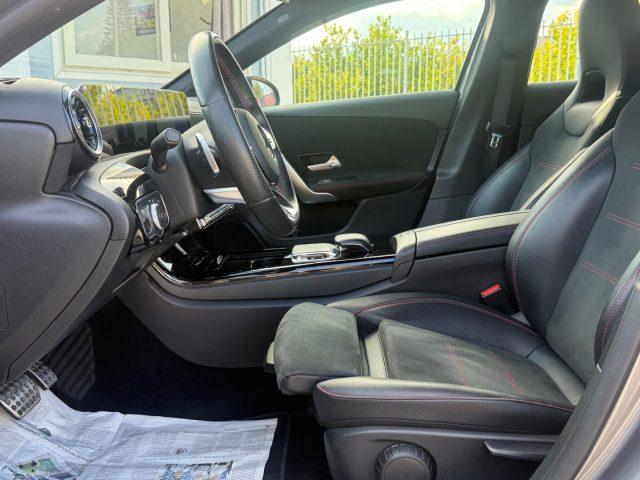 MERCEDES-BENZ A 180 Premium AMG GARANZIA