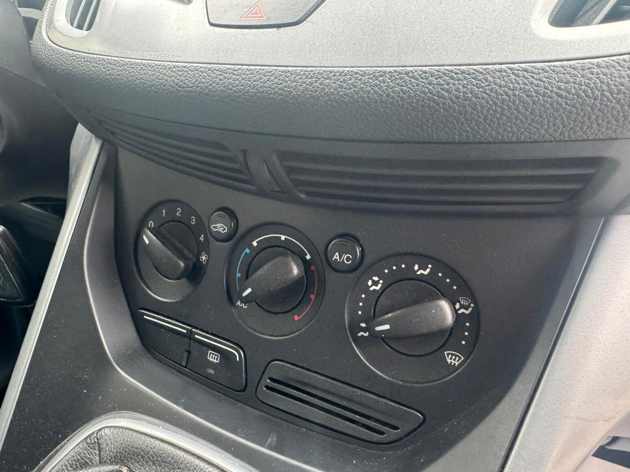 Ford C-Max 1.6 TDCi 115CV Titanium GARANZIA