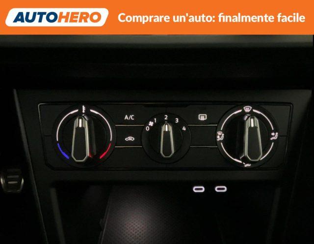 VOLKSWAGEN Taigo 1.0 TSI 110 CV R-Line